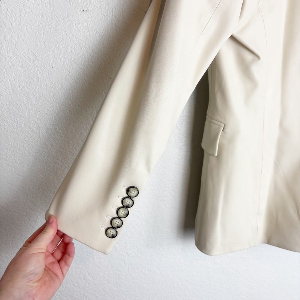 Veronica Beard Faux Leather Miller Double Breasted Dickey Jacket Blazer Cream 10 - Picture 7 of 8